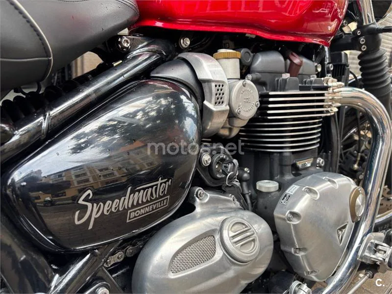 Triumph Bonneville Speedmaster – Vista 6