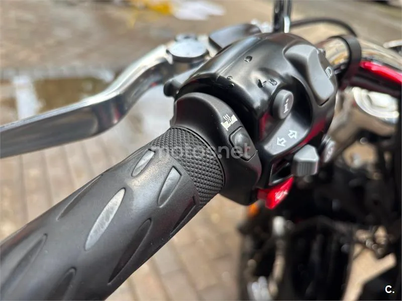 Triumph Bonneville Speedmaster – Vista 8