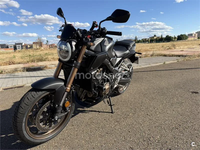 Honda CB650R - Vista 7
