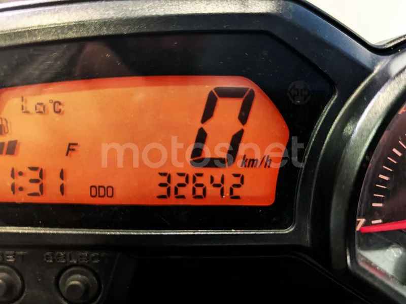 Yamaha XJ6 N Diversion – Vista 7