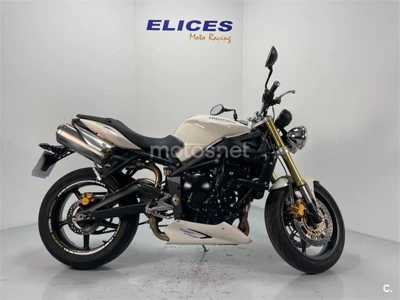 Triumph Street Triple 3450 € 2008 Madrid - 2