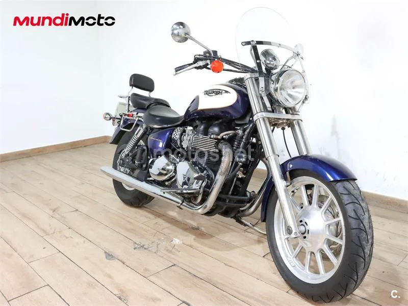 Triumph America 4499 € 2011 Barcelona - 2