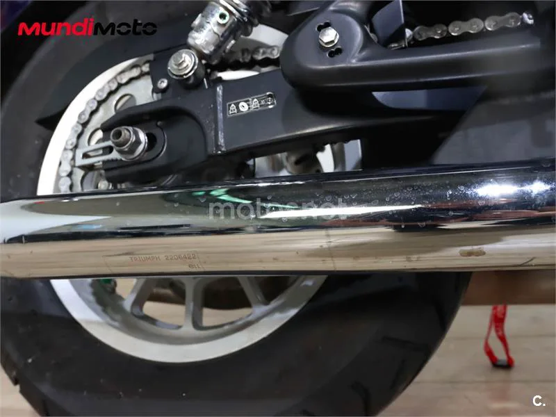 Triumph America – Vista 15