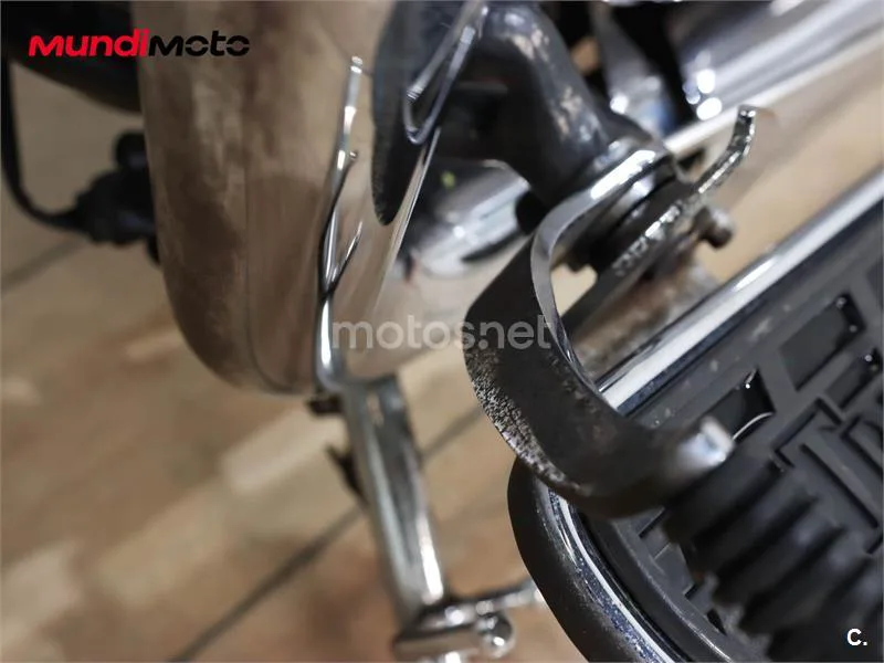 Triumph America – Vista 23