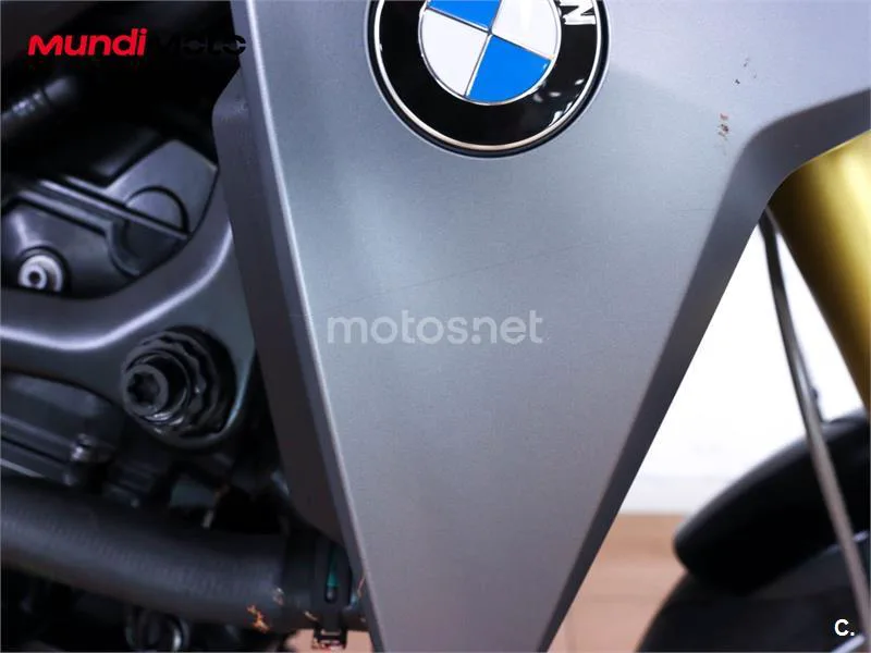 BMW F 900 R - Vista 17