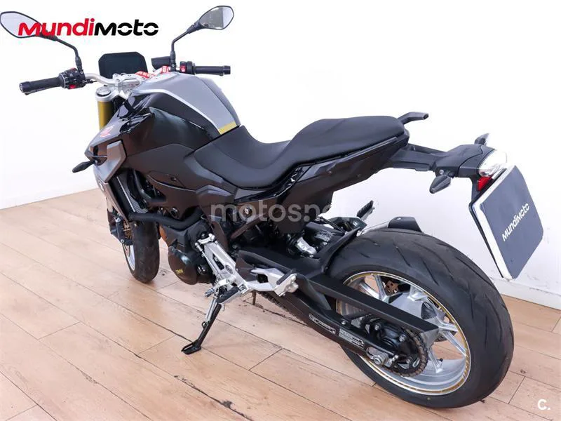 BMW F 900 R - Vista 8