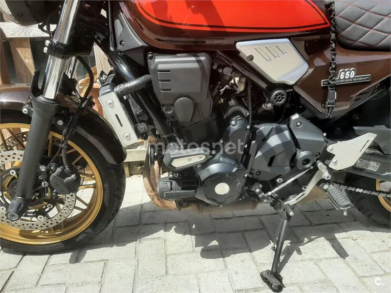 Kawasaki Z650 - Vista 5