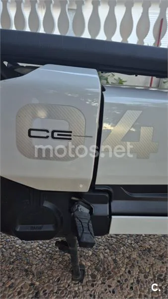 BMW CE 04 - Vista 8