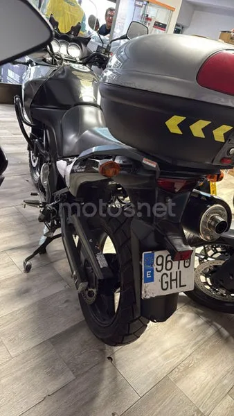 Suzuki V-Strom 650 - Vista 6