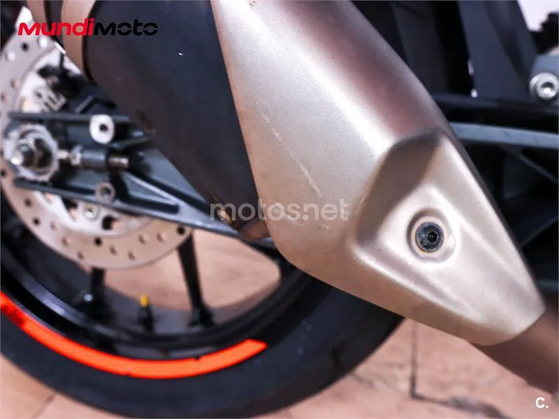 KTM 125 – Vista 13