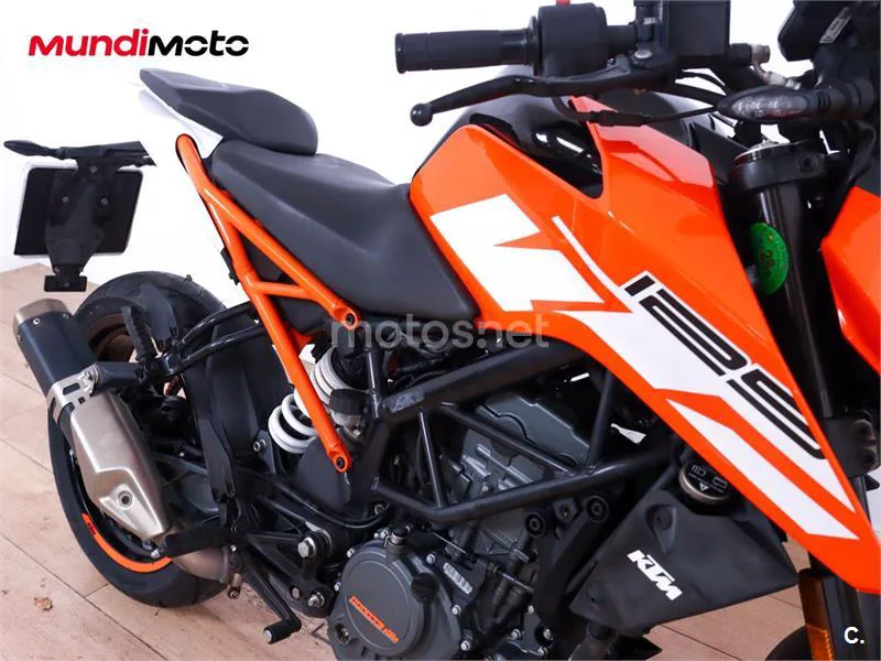 KTM 125 – Vista 25