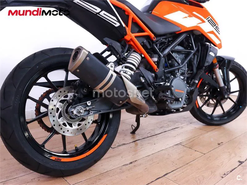 KTM 125 – Vista 4