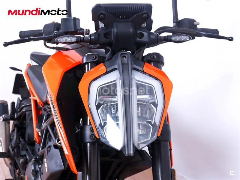 KTM 125 – Vista 5