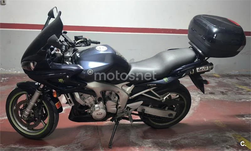 Yamaha FZ6 Fazer 1000 € 2004 Jaén - 2
