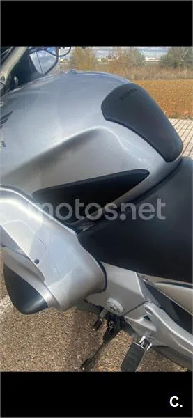 Honda ST1300 Pan-European - Vista 5