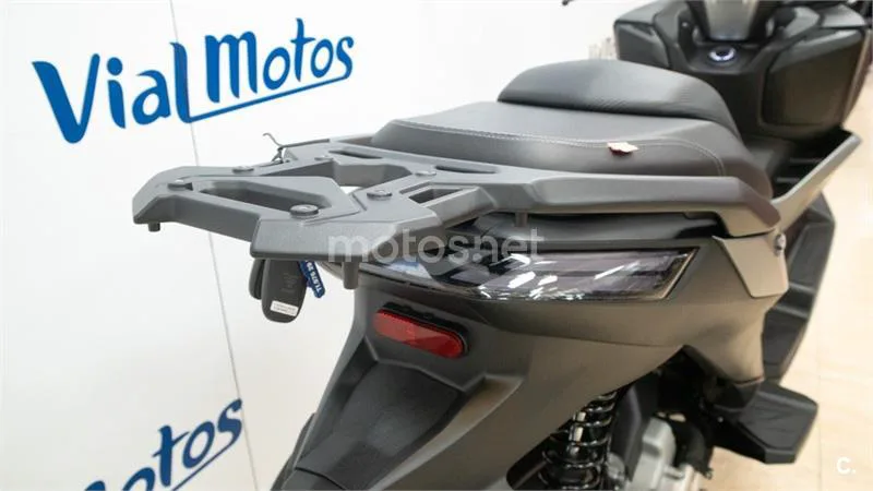 Voge SR3 – Vista 12