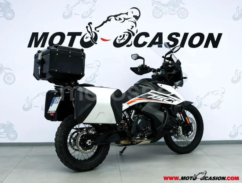 KTM 790 – Vista 3