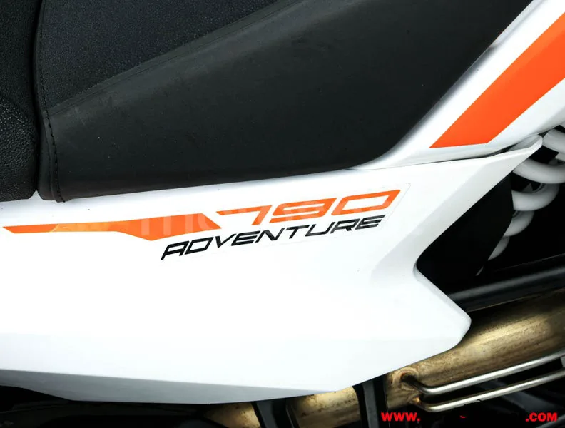 KTM 790 – Vista 9