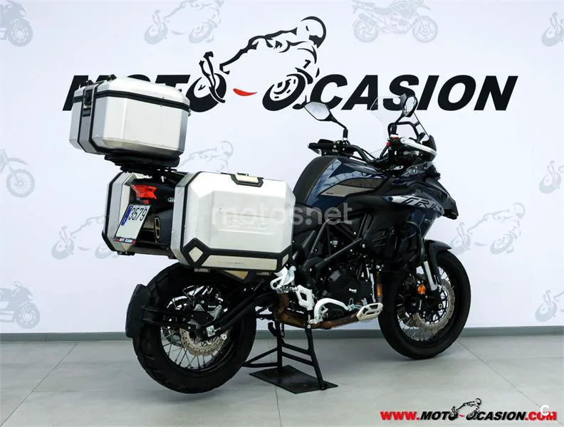 Benelli TRK 502 - Vista 3