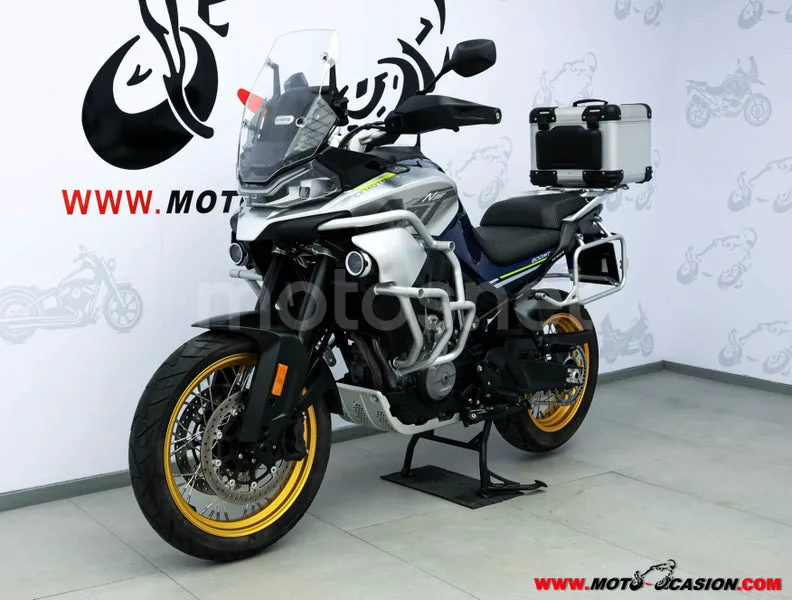 CFMOTO 800MT - Vista 8