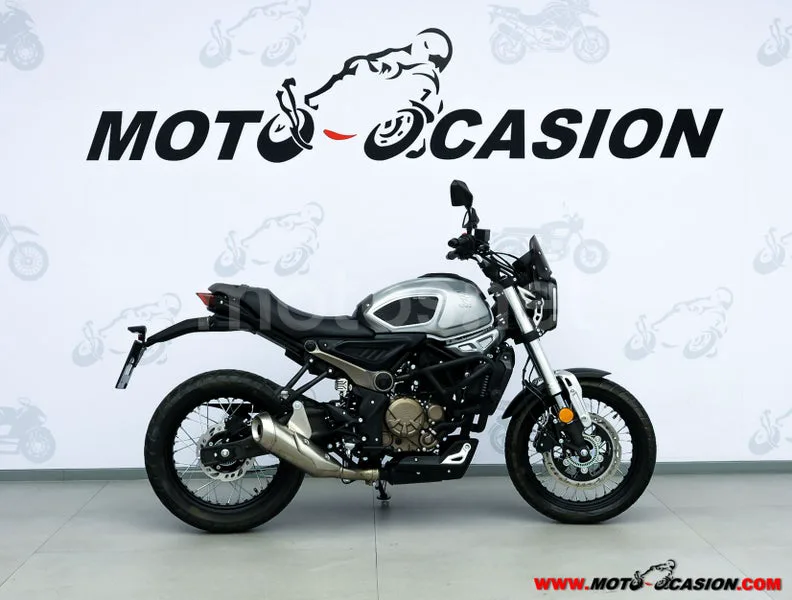 Voge 300 2850 € 2023 Toledo - 2