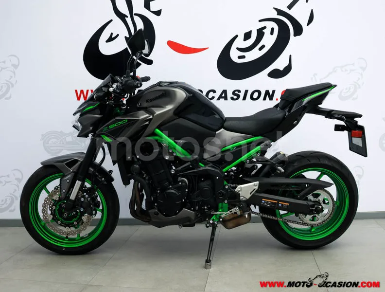 Kawasaki Z900 – Vista 7