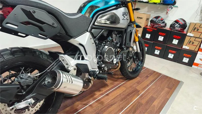 CFMOTO 700CL-X - Vista 13