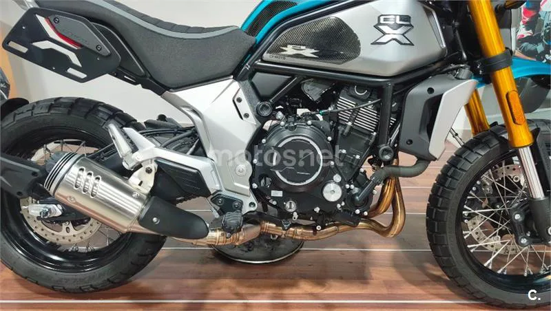 CFMOTO 700CL-X - Vista 4