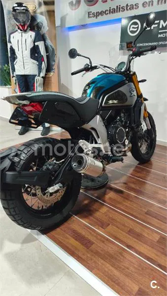 CFMOTO 700CL-X - Vista 40