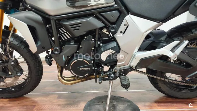CFMOTO 700CL-X - Vista 5