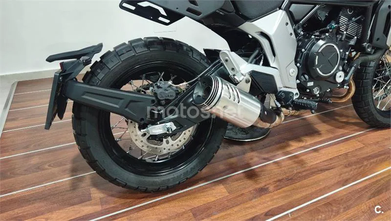 CFMOTO 700CL-X - Vista 8