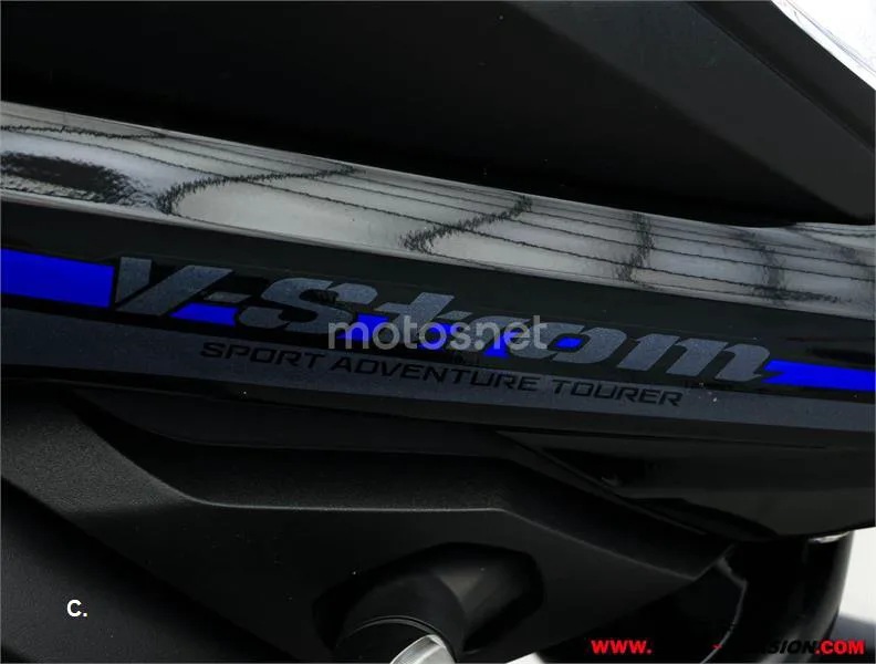 Suzuki V-Strom 650XT - Vista 9