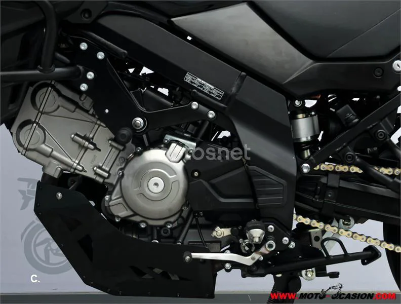 Suzuki V-Strom 650XT - Vista 10