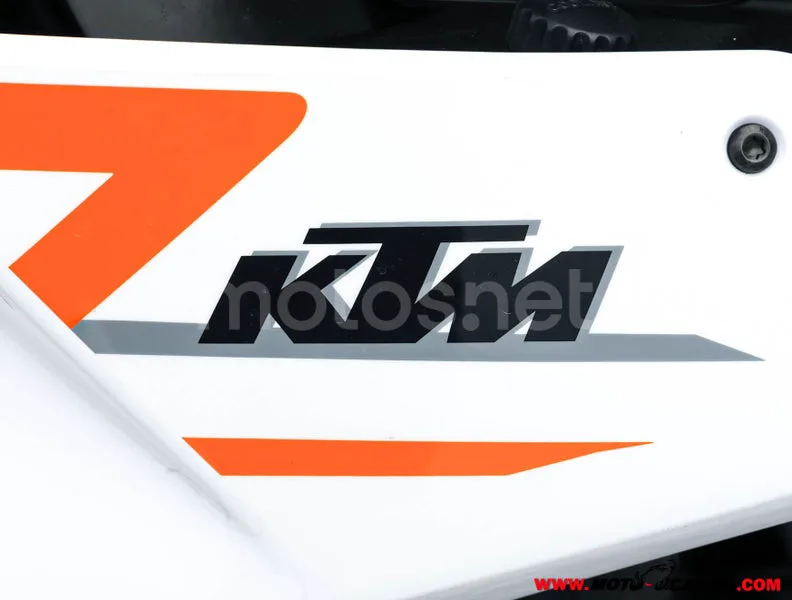 KTM 790 – Vista 9