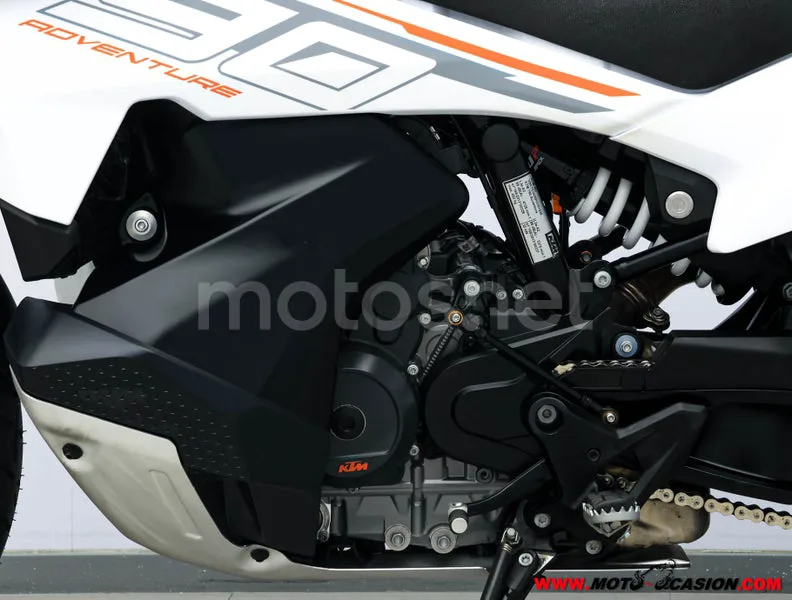 KTM 790 – Vista 10