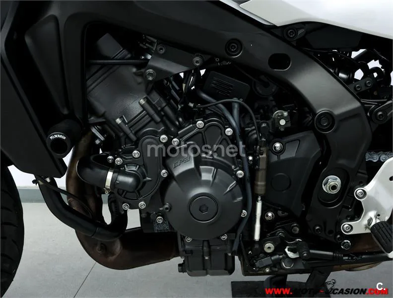 Yamaha Tracer 9 - Vista 9