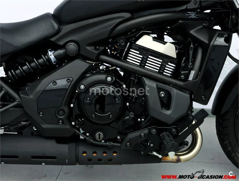 Kawasaki Vulcan S - Vista 5