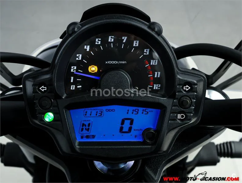 Kawasaki Vulcan S - Vista 6