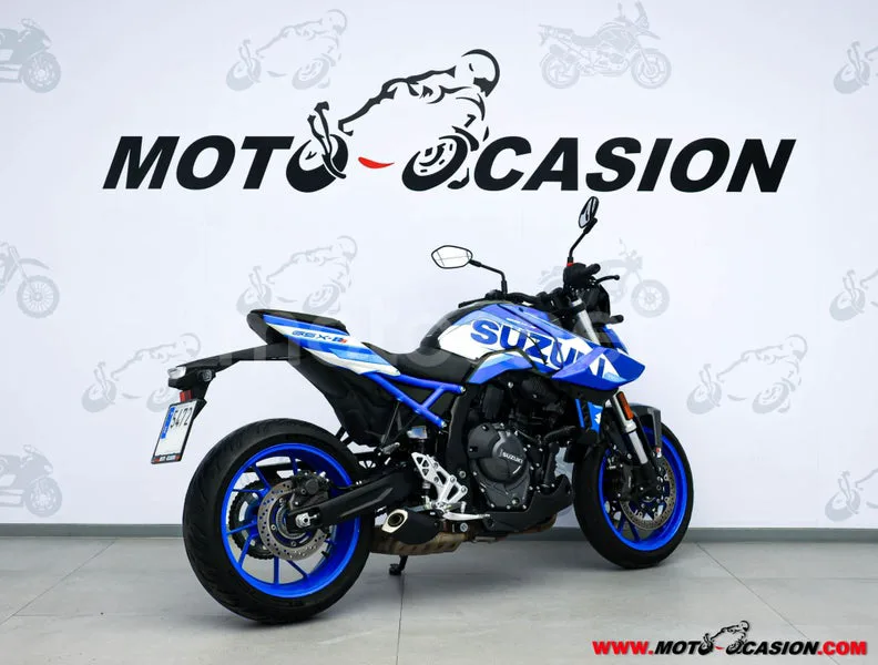Suzuki GSX-8S – Vista 3