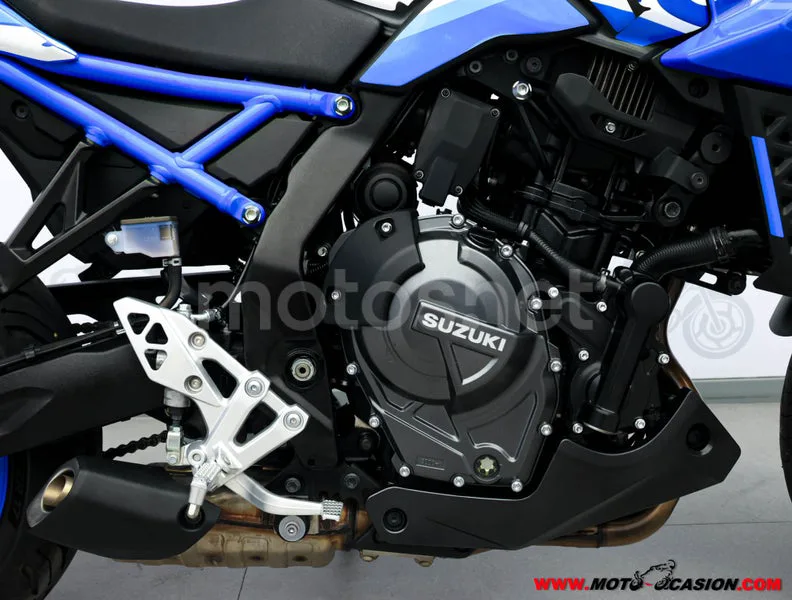 Suzuki GSX-8S – Vista 5