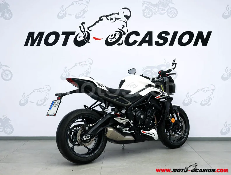 Triumph Street Triple 765 – Vista 3