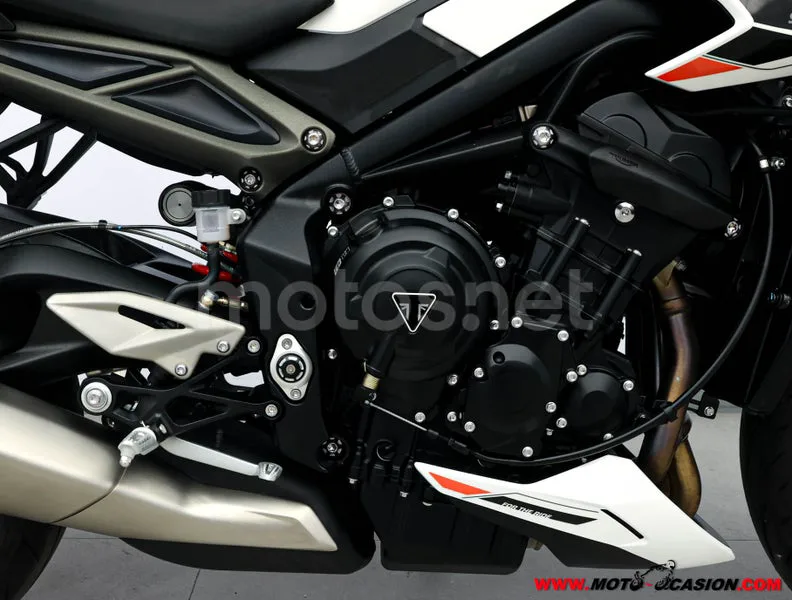 Triumph Street Triple 765 – Vista 5