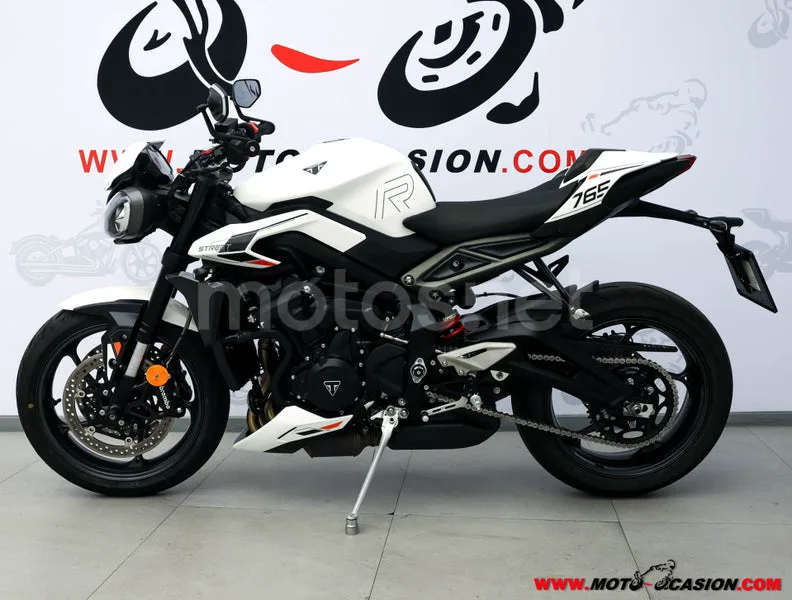 Triumph Street Triple 765 – Vista 6