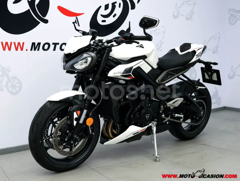 Triumph Street Triple 765 – Vista 7