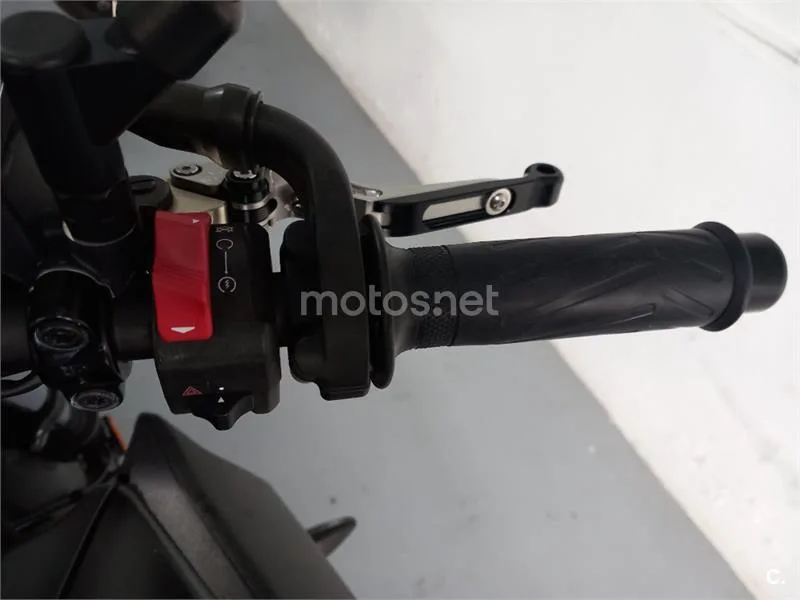 Yamaha MT-07 - Vista 9