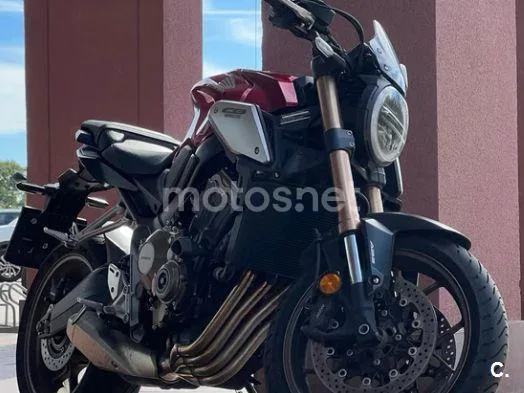 Honda CB650R - Vista 4