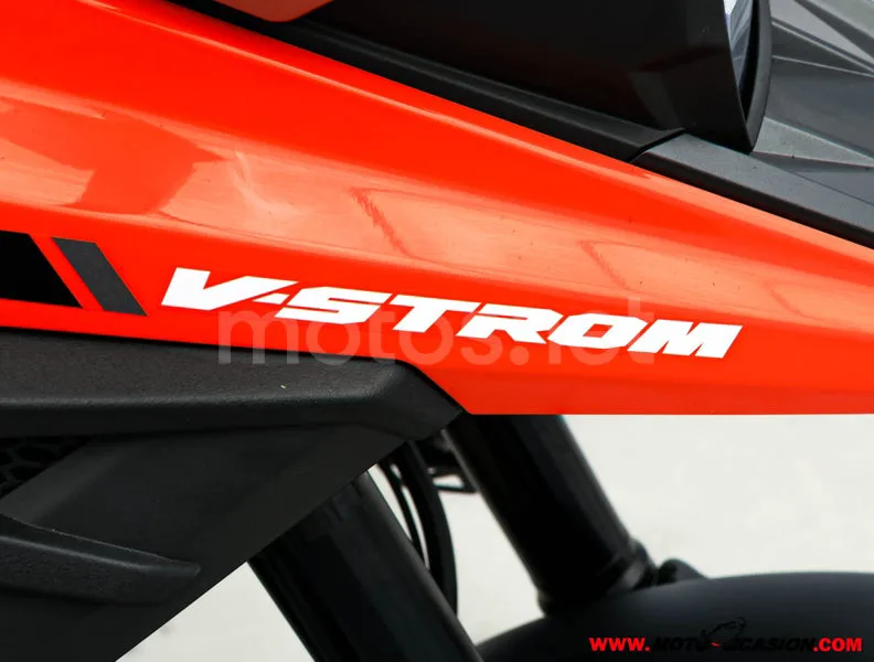 Suzuki V-Strom 1050 - Vista 9