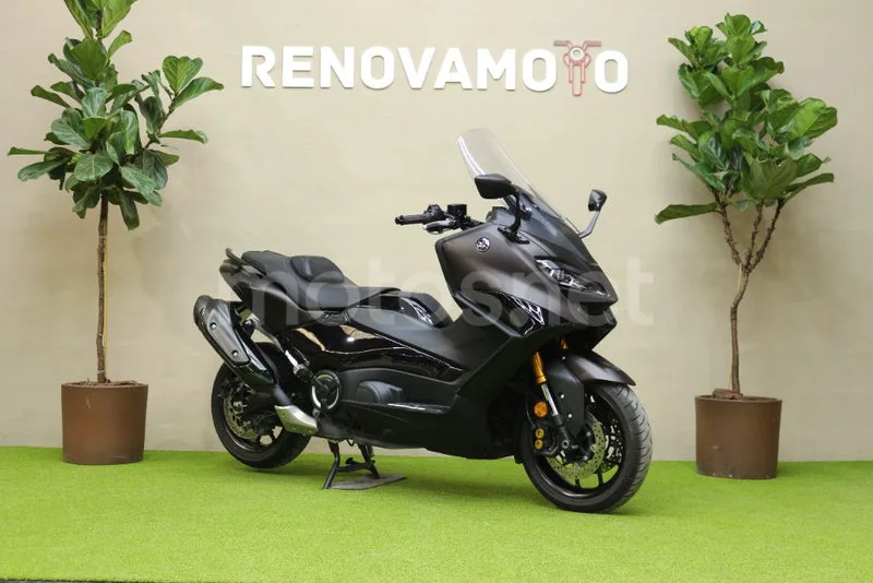 Yamaha TMAX 13.999 € 2024 Alicante - 1
