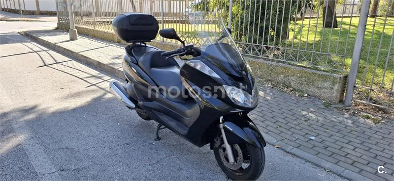 Yamaha Majesty 400 – Vista 3