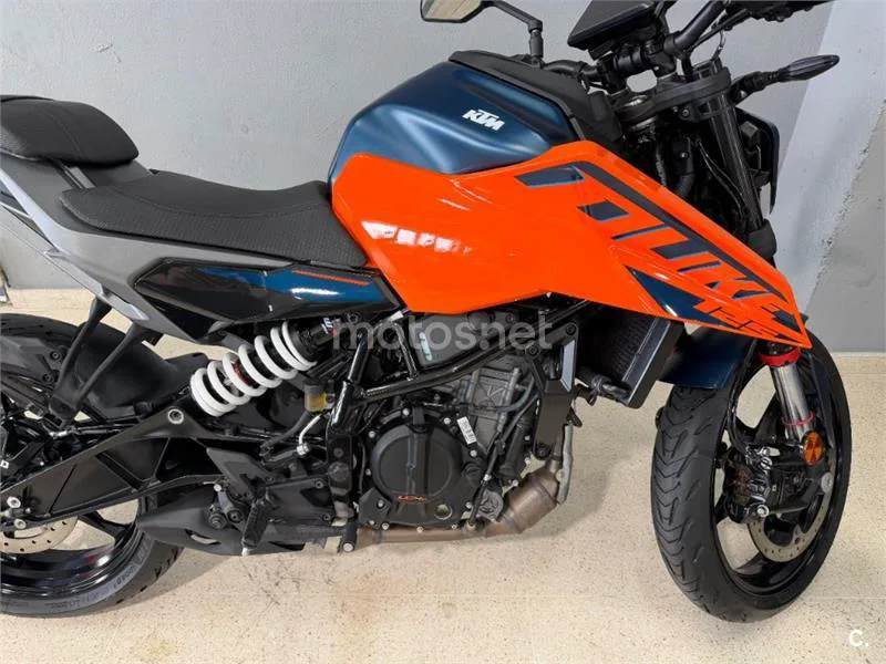 KTM 125 – Vista 9